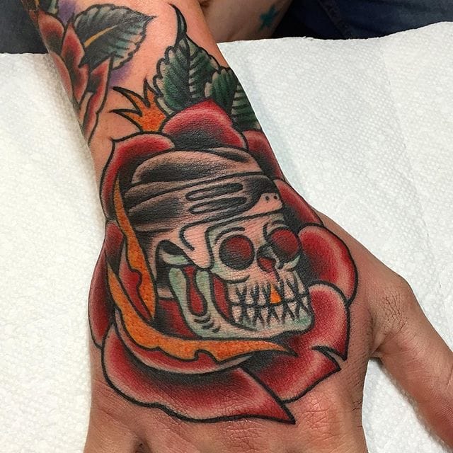 12 Ruthless Ice Hockey Tattoos | Tattoodo